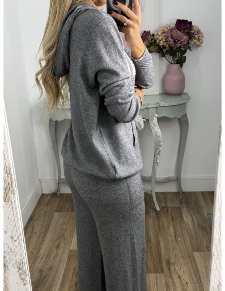 Conjunto Proactive gris