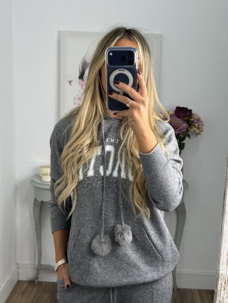Conjunto Proactive gris