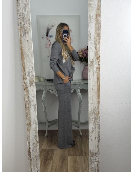 Conjunto Proactive gris