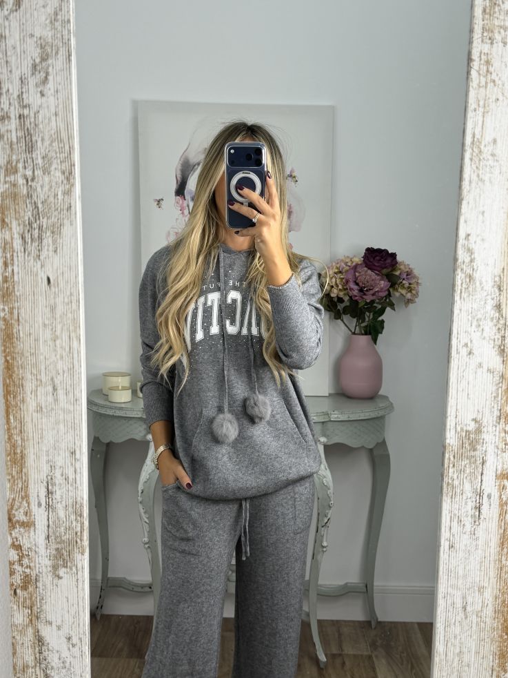 Conjunto Proactive gris