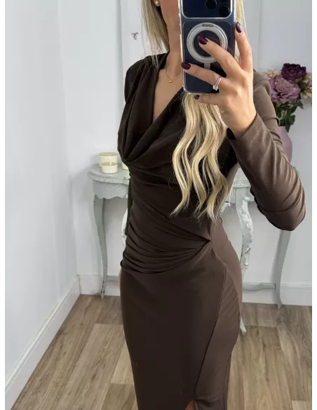 Vestido Margaret cascada chocolate