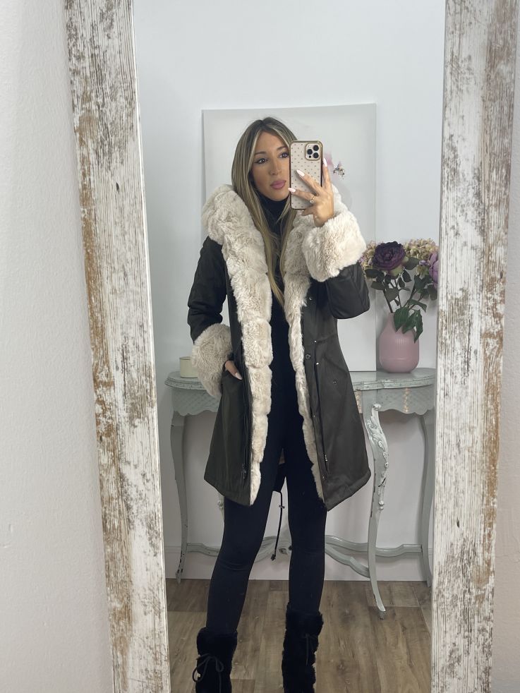 Abrigo Parka Verde con pelo beige