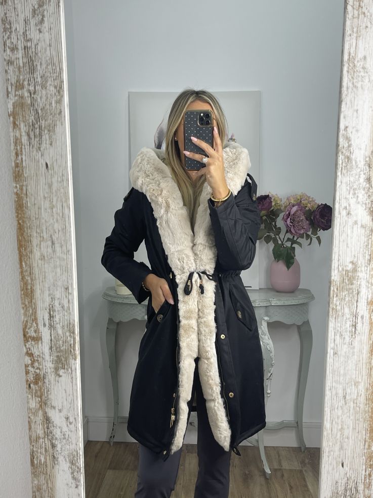 Abrigo Parka negro con pelo beige