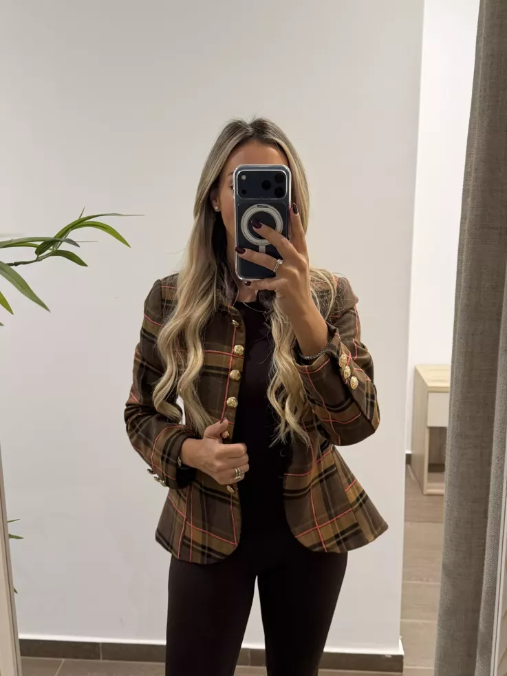 Chaqueta Daniella cuadros marrones Chaqueta Daniella cuadros marrones