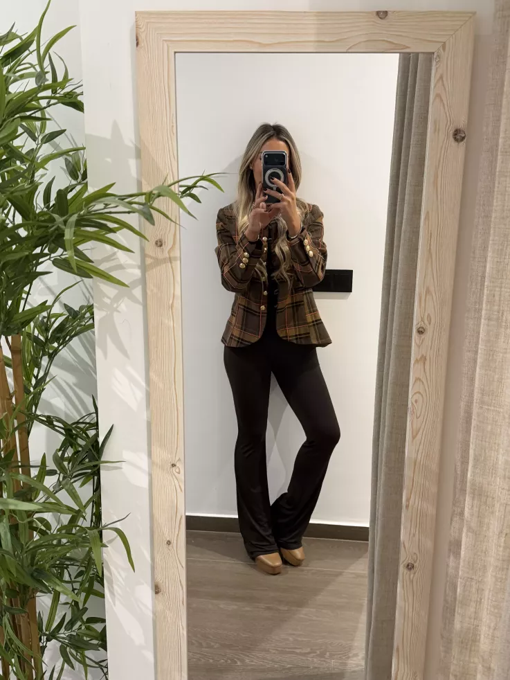 Chaqueta Daniella cuadros marrones Chaqueta Daniella cuadros marrones