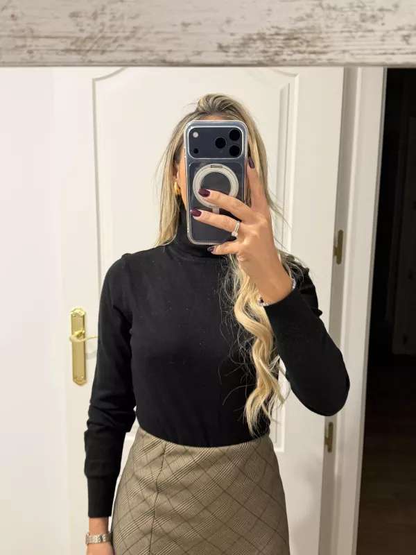 Jersey Deep cuello alto negro