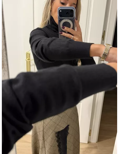 Jersey Deep cuello alto negro