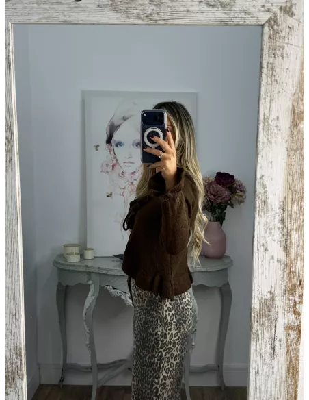 Rebeca lazada volante chocolate