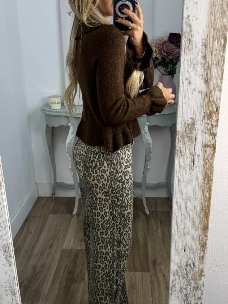 Rebeca lazada volante chocolate Rebeca lazada volante chocolate