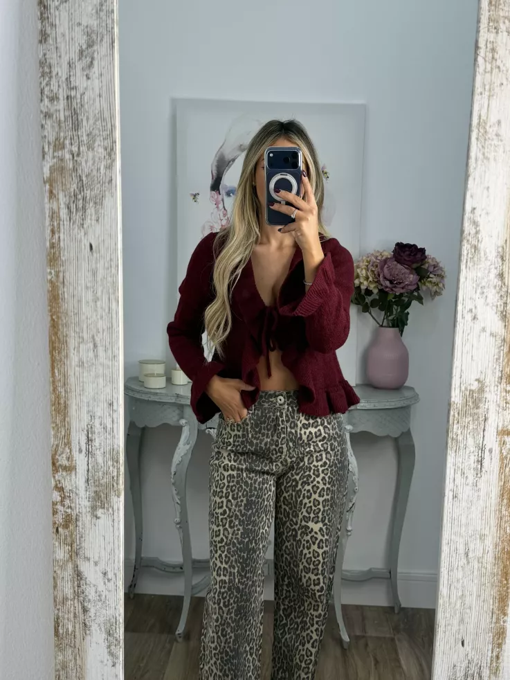 Rebeca lazada volante burdeos