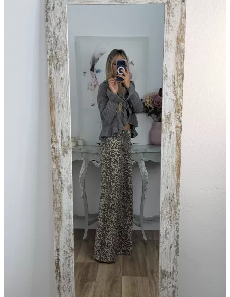 Rebeca lazada volante gris