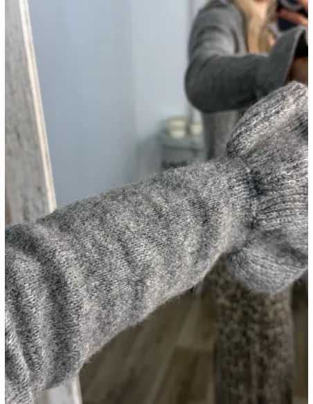 Rebeca lazada volante gris