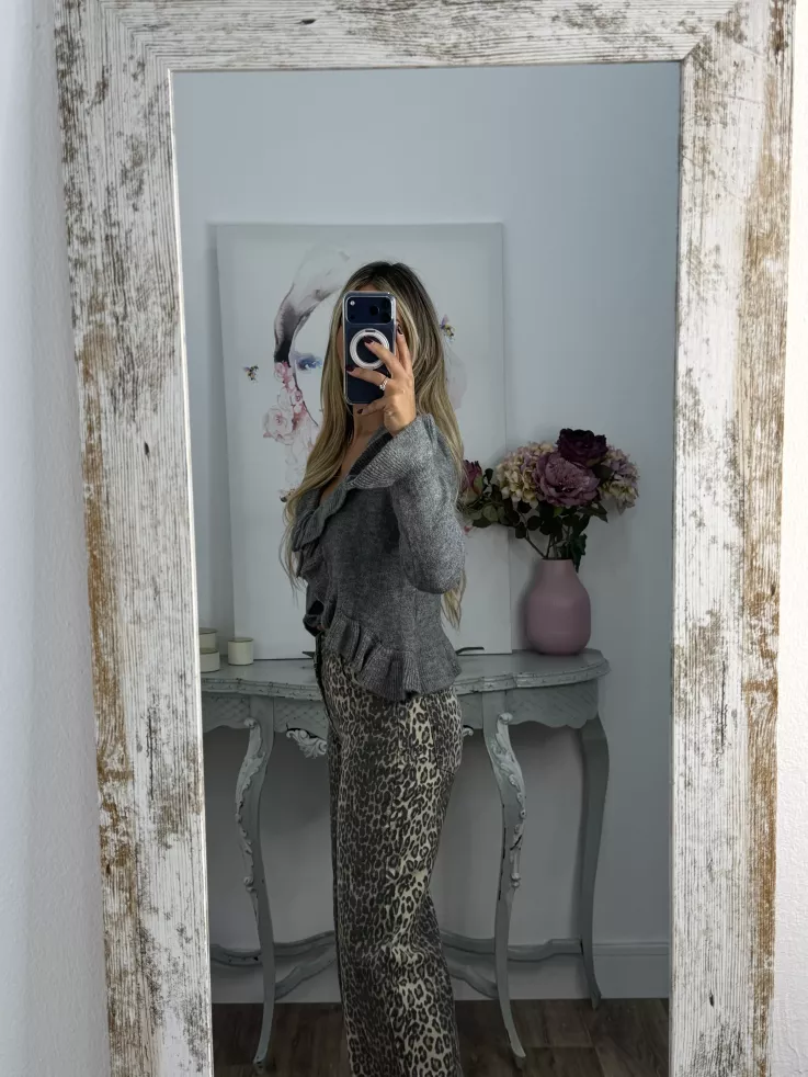 Rebeca lazada volante gris