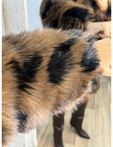 Abrigo Galán tonos chocolate y negro