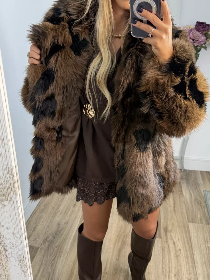 Abrigo Galán tonos chocolate y negro