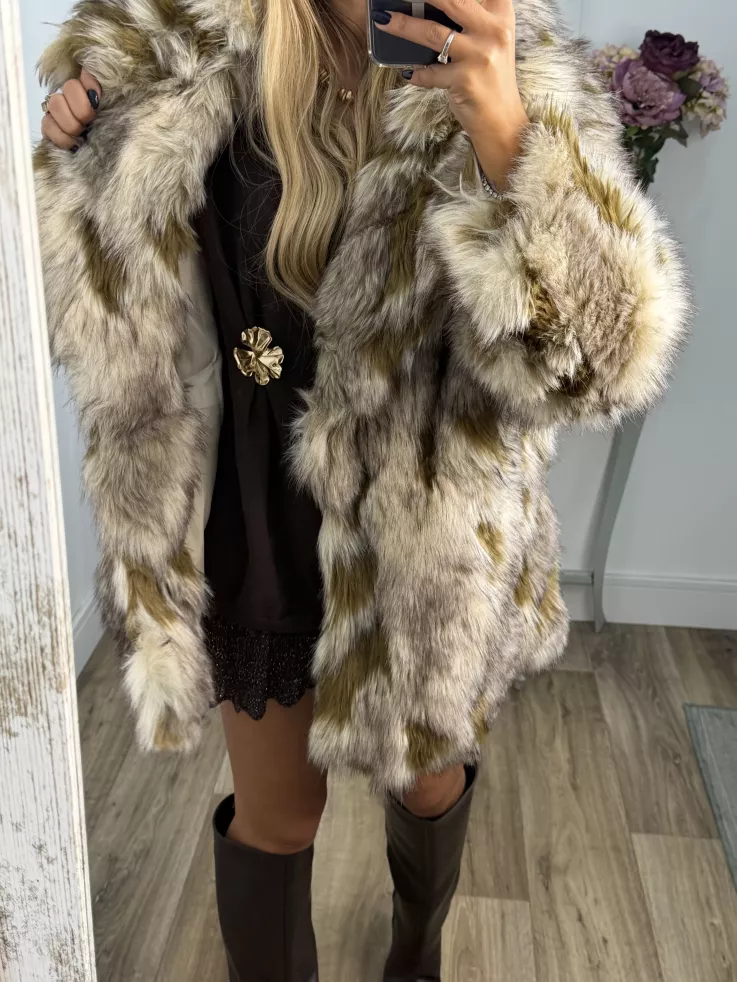 Abrigo Galán tonos beige y ocre