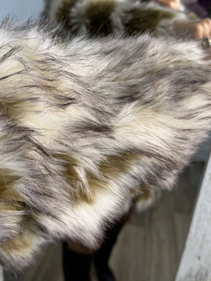 Abrigo Galán tonos beige y ocre