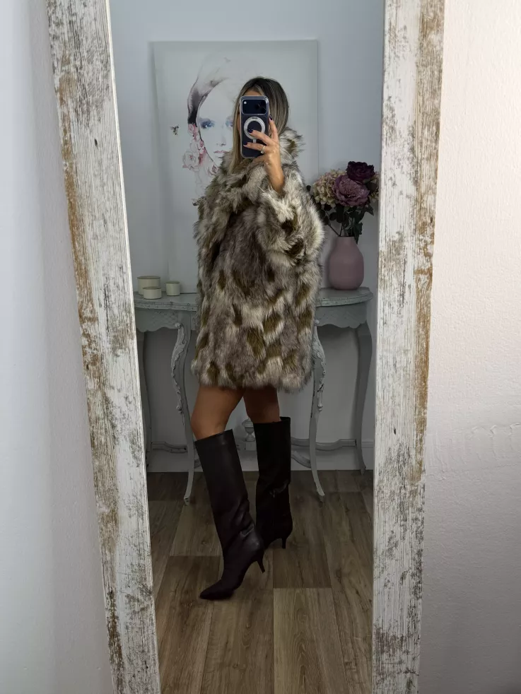 Abrigo Galán tonos beige y ocre