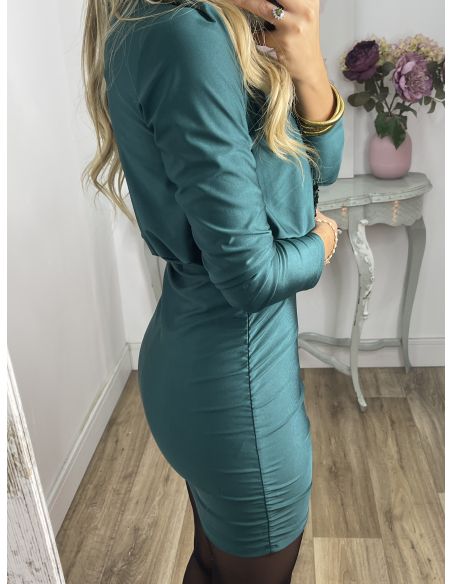 Vestido verde con solapa de lentejuelas