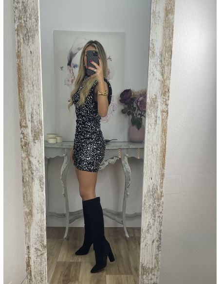 Vestido Claudia de lentejuelas plateadas