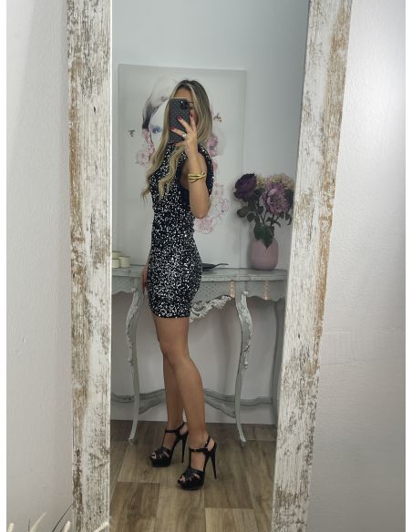 Vestido Claudia de lentejuelas plateadas