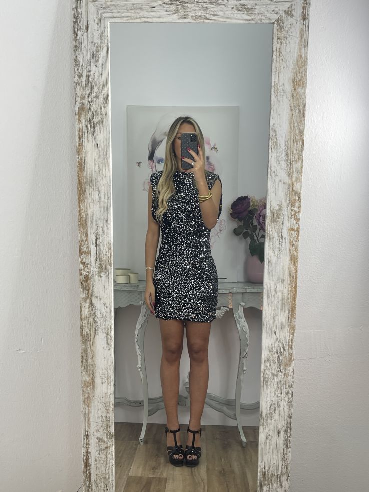 Vestido Claudia de lentejuelas plateadas
