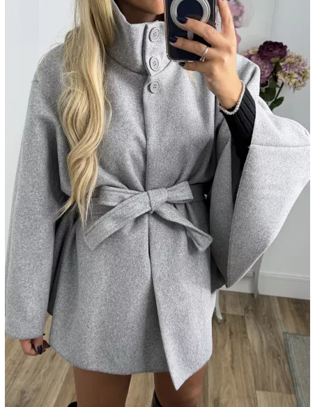 Capa tres botones gris