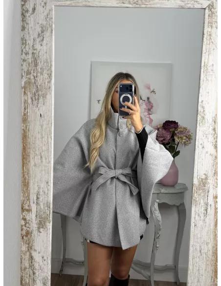 Capa tres botones gris