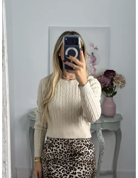 Jersey trenzado cuello a la caja beige