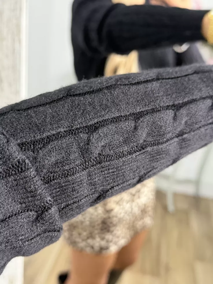 Jersey trenzado cuello a la caja negro