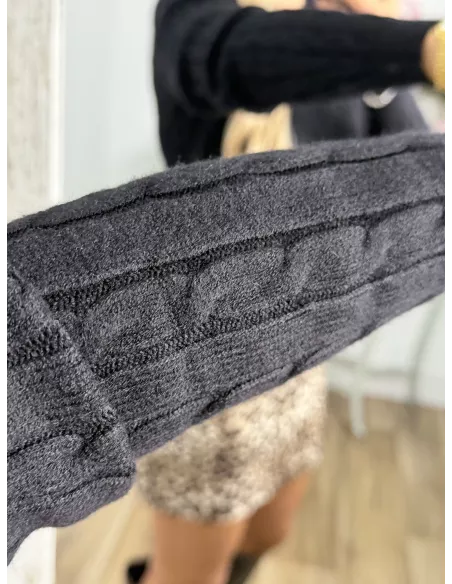 Jersey trenzado cuello a la caja negro