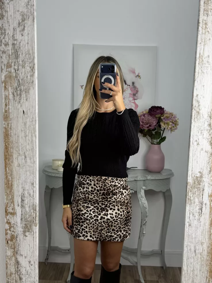 Jersey trenzado cuello a la caja negro