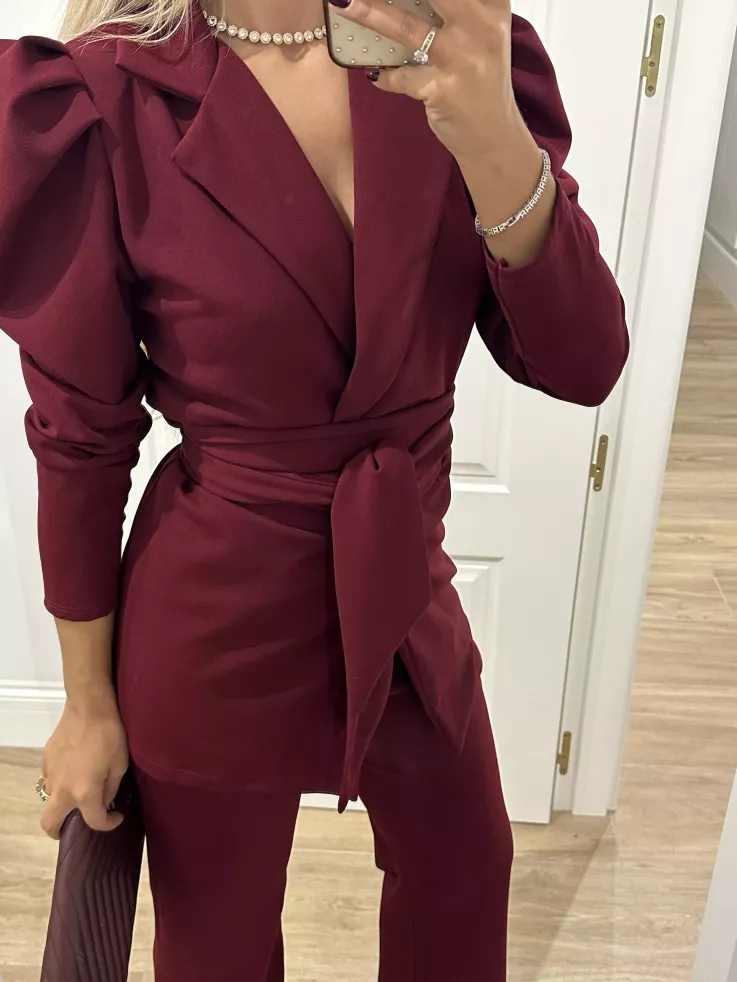 Conjunto Laras burdeos