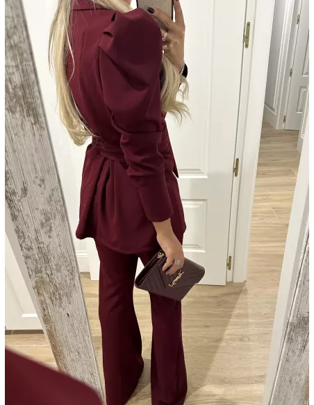 Conjunto Laras burdeos