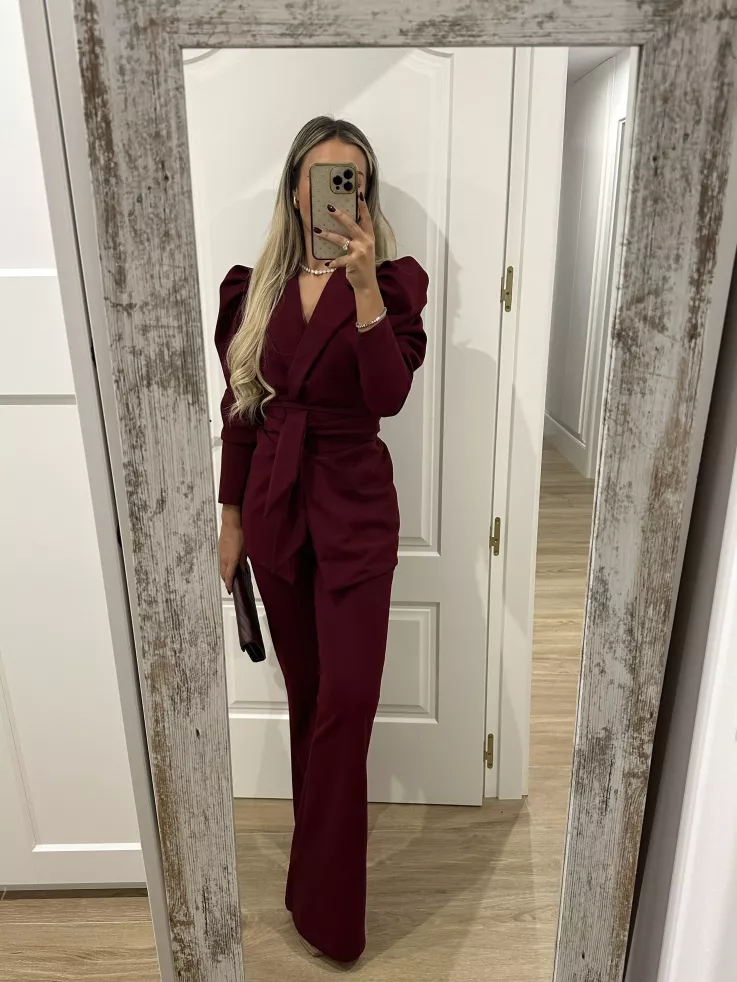 Conjunto Laras burdeos