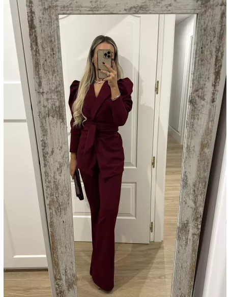 Conjunto Laras burdeos