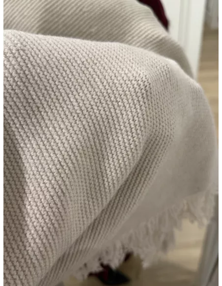Chal punto flecos beige