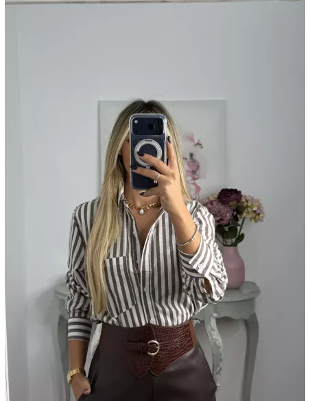 Camisa Violeta choco