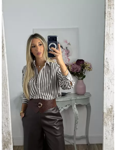 Camisa Violeta choco