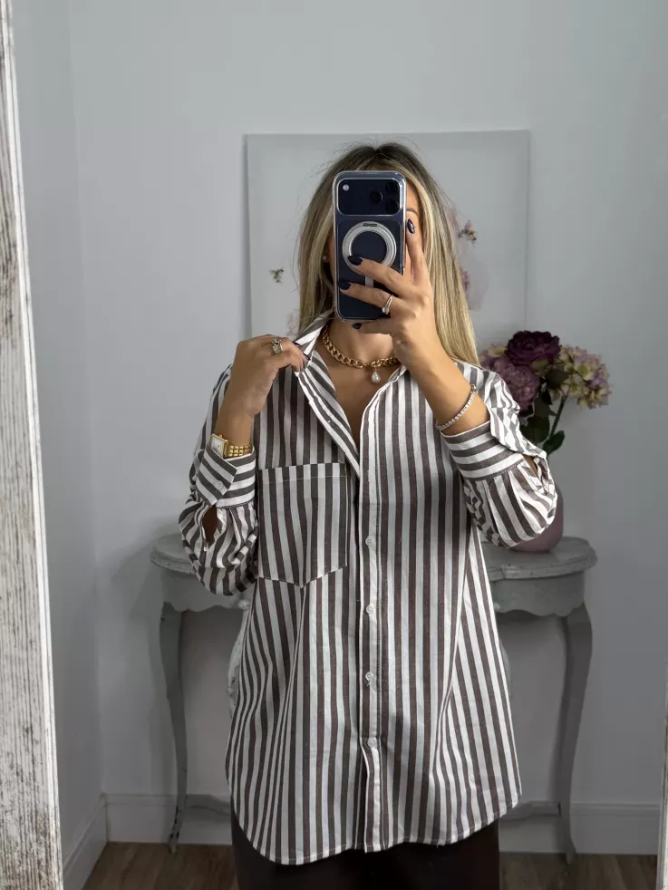 Camisa Violeta choco