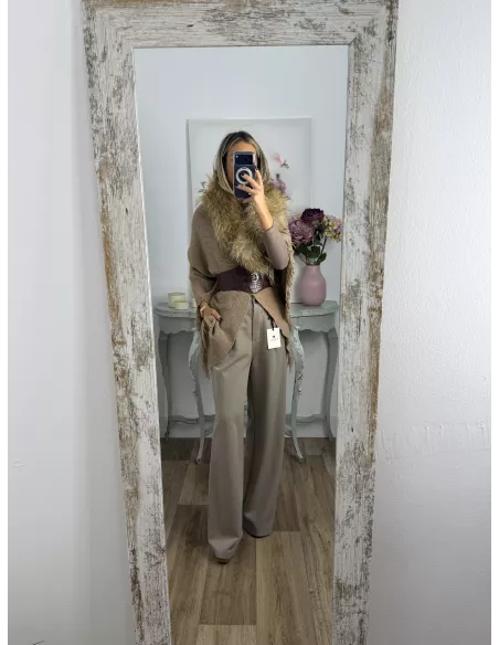 Chal punto flecos camel