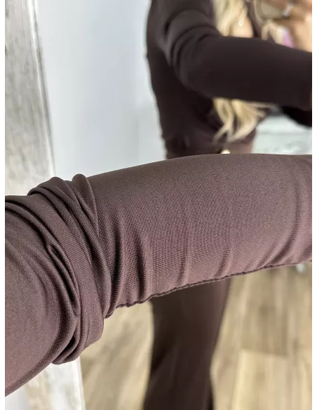 Body marrón con puntilla escote