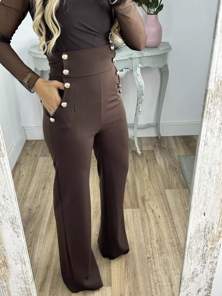 Pantalón tiro alto marrón