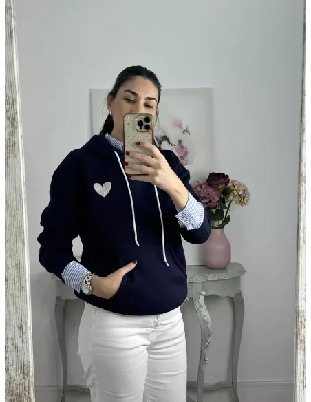 Sudadera azul marino capucha con corazón