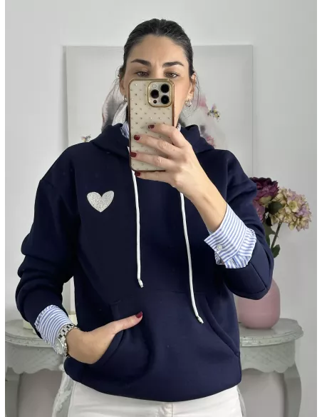 Sudadera azul marino capucha con corazón