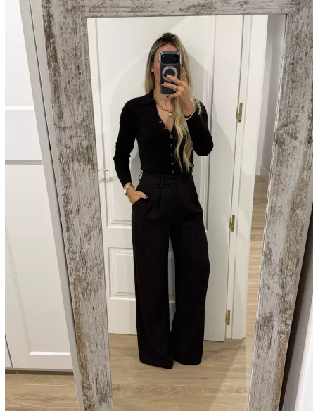 Body de punto negro con botones