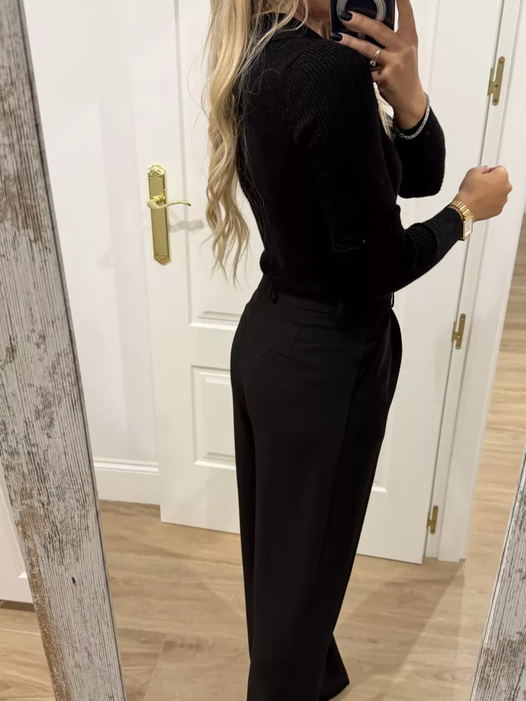 Body de punto negro con botones