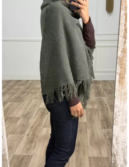 Chal punto flecos kaki