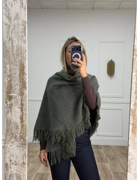 Chal punto flecos kaki