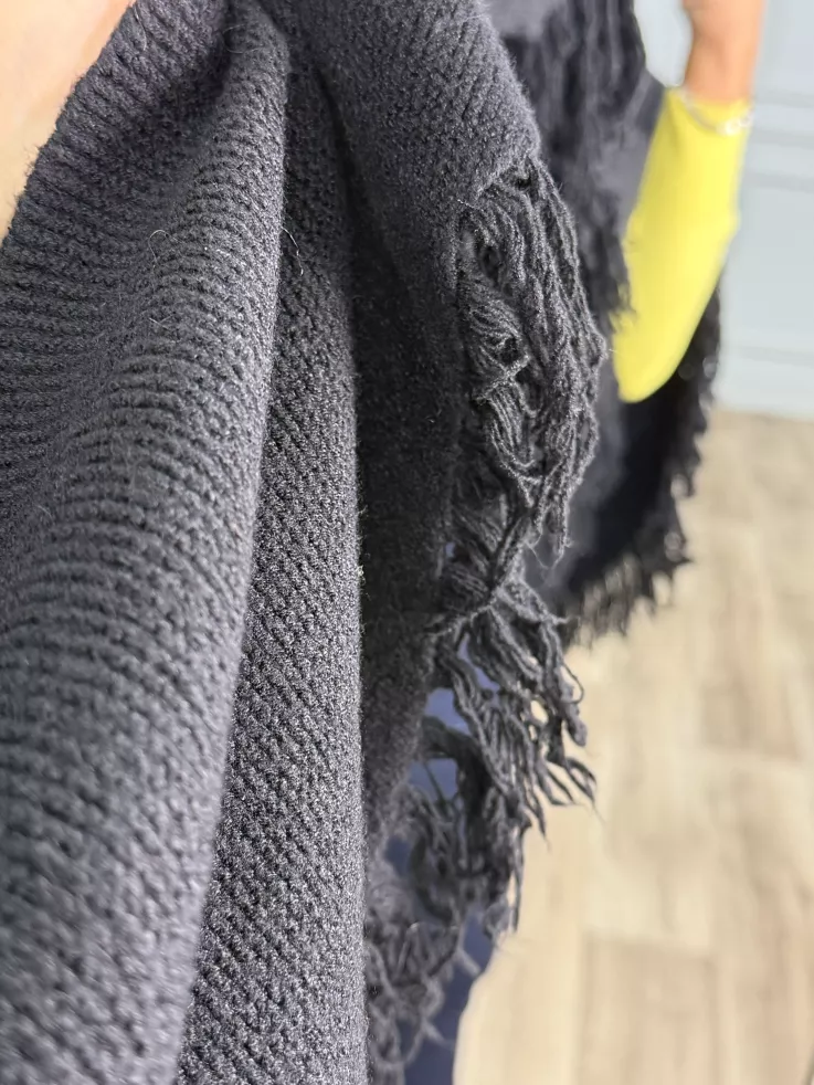 Chal punto flecos negro